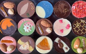 チョコ